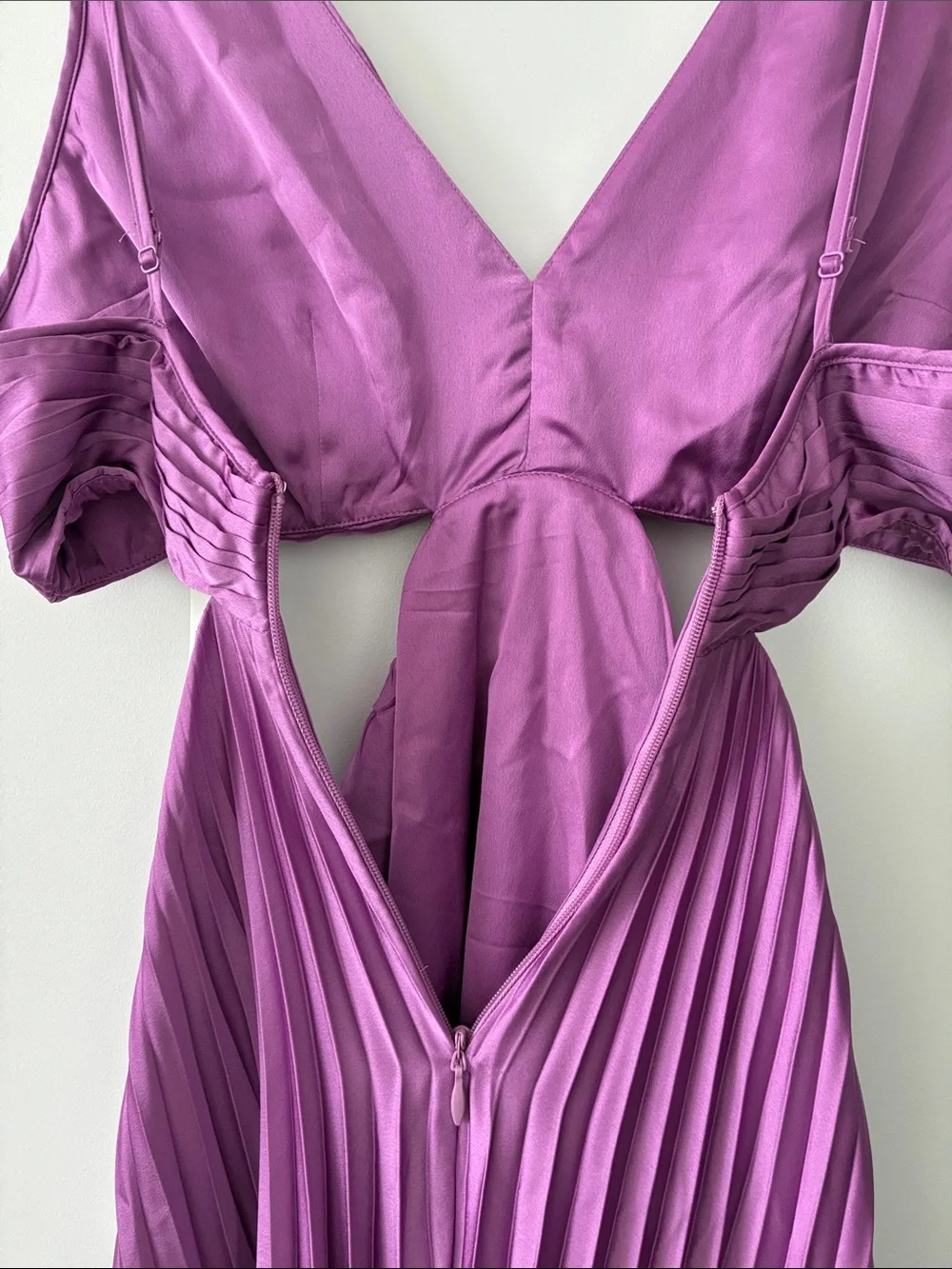 NWT Abercrombie & Fitch Size L Giselle Pleated Cutout Maxi Dress - Picture 7 of 10